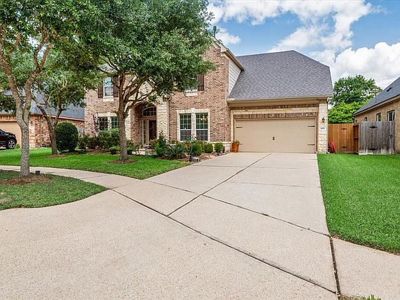3rd image of 8105 Tranquil Lake Way