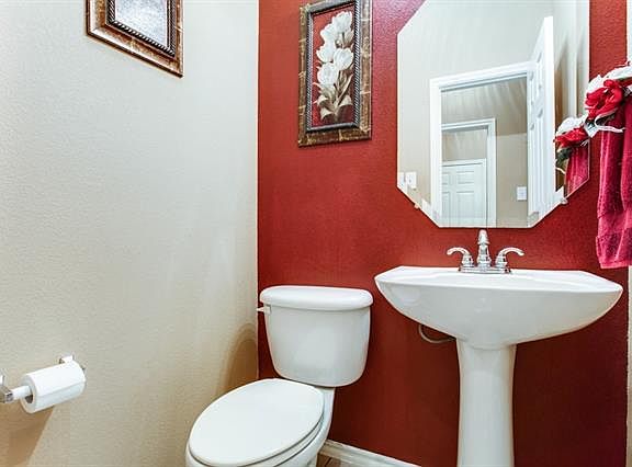 5th image of 8607 Chalk Canyon Dr