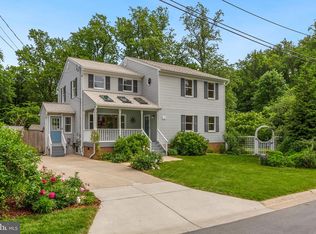 128 Calvert Rd, Rockville, MD 20850