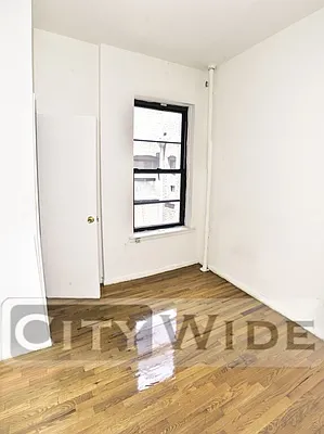 Rented by City Wide Apartments | media 11