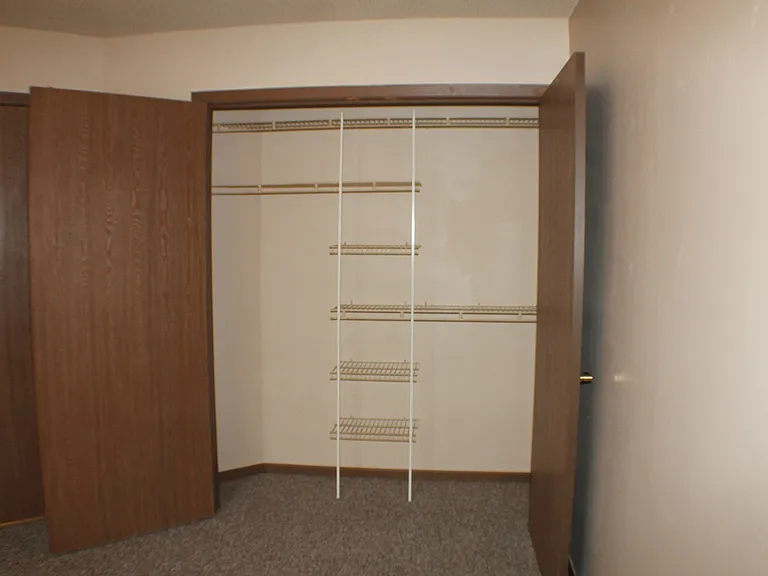 Pinedale Apartments and Red Cedar Townhomes — Photo 7