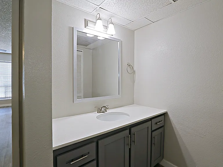 The Flats — Photo 6