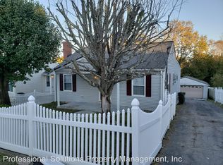 211 Locust Grove Rd, Winchester, KY 40391