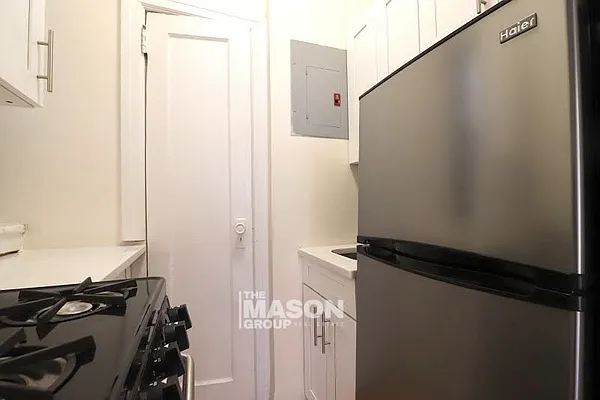 Rented by Mason Group LLC | media 9