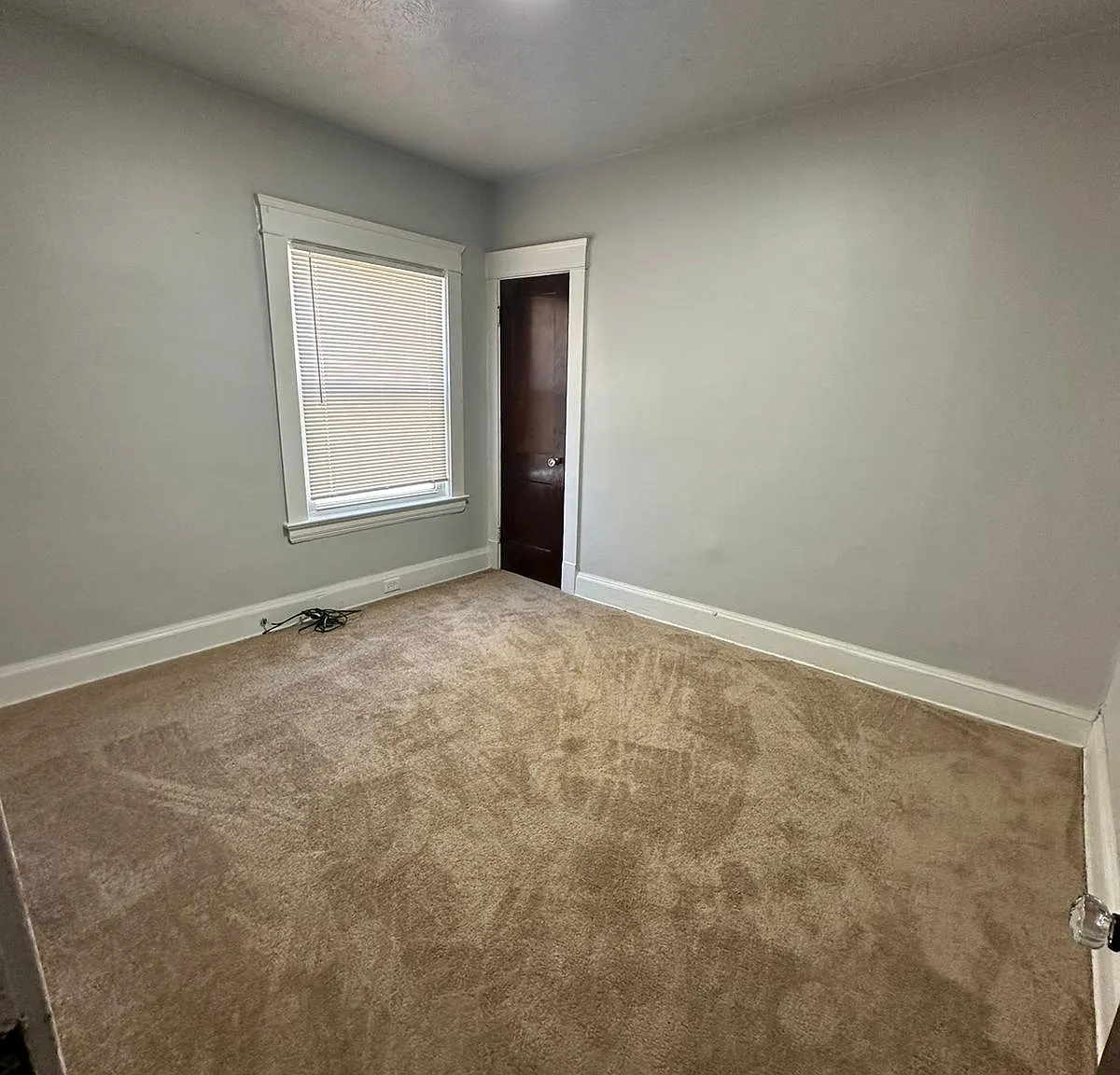 1 bed, 1094 sqft, $1,095 — Photo 4