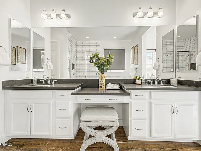 2083 E Scorpio Pl — Photo 29