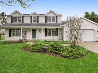 124 Spring Meadows Ln, Dewitt, MI 48820