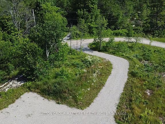 4th image of 300 Woodcocks Mills Rd