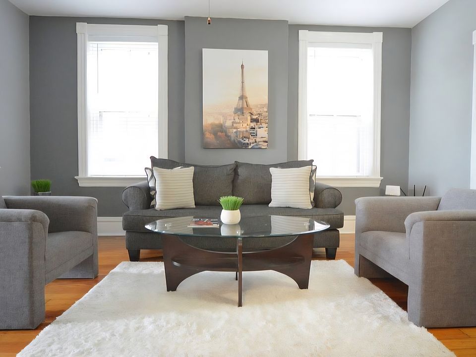 1st image of 5634 S Magnolia Ave #2