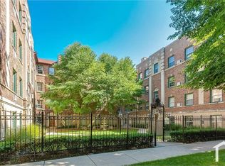 1810 W Chase Ave, Chicago, IL 60626