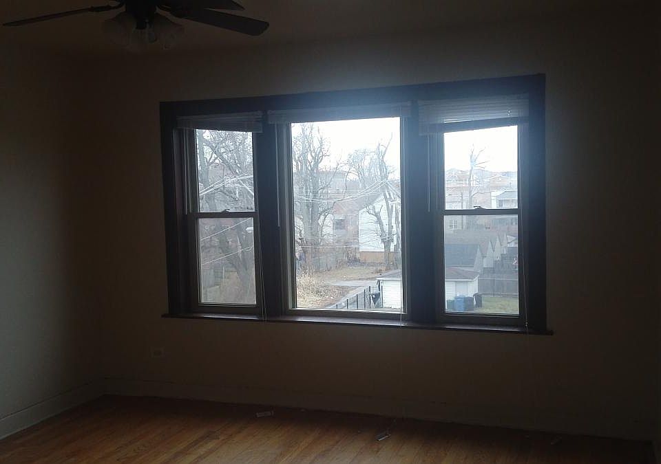 1st image of 7607 S Drexel Ave #3