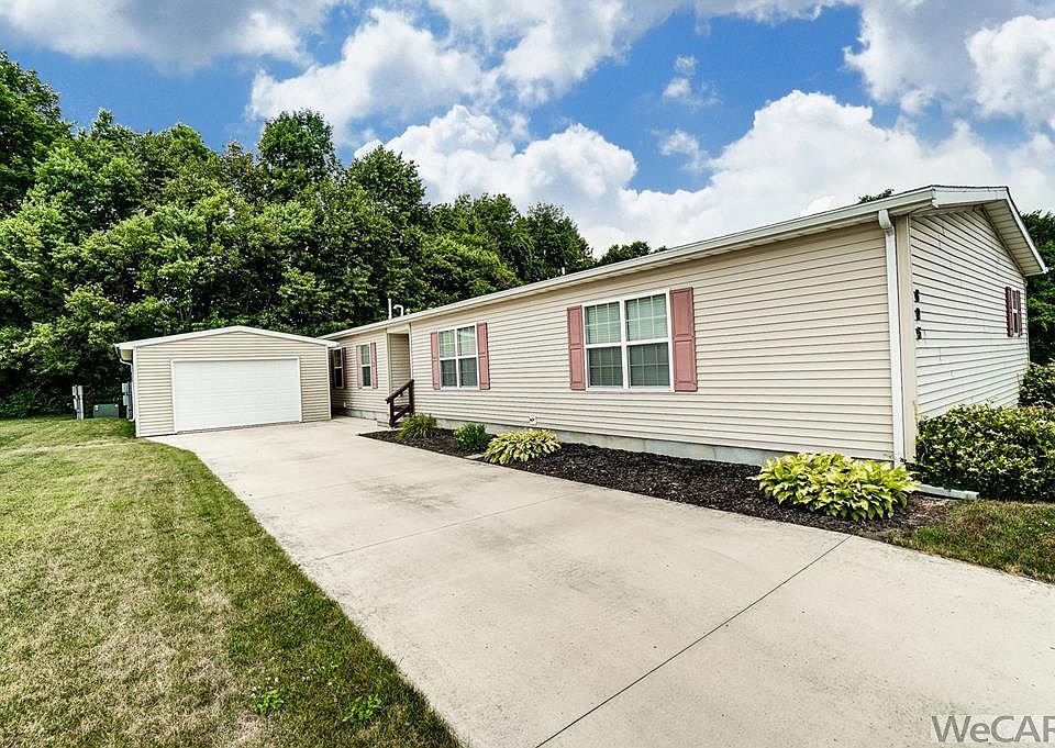 1st image of 605 Lakeridge Dr