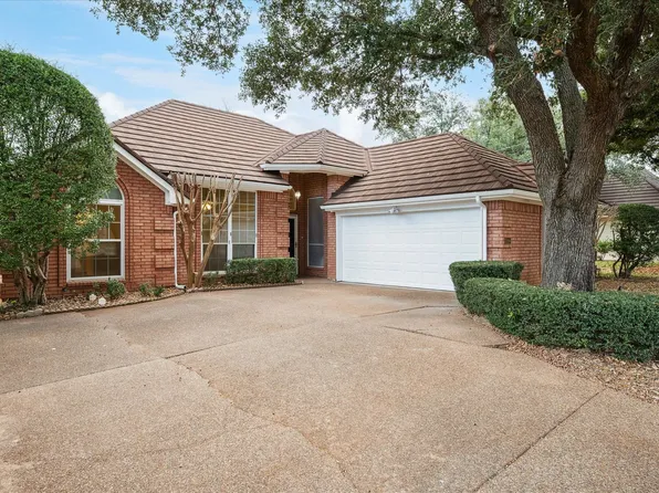 3200 Oakdale Dr, Hurst, TX 76054