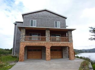 1313 SE 1st St, Lincoln City, OR