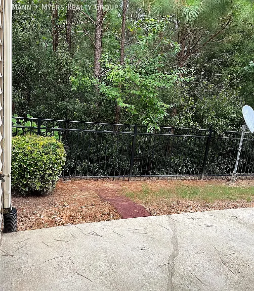 123 Cypress Hill Ln — Photo 19