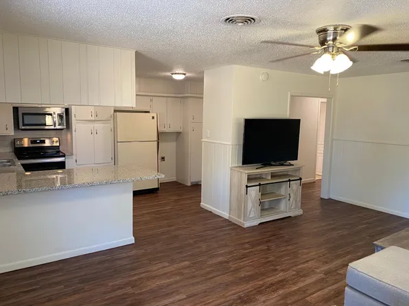 2127 54th St, Lubbock, TX 79412