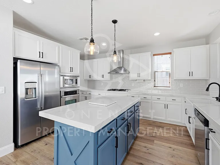2127 Ranch View Dr — Photo 20