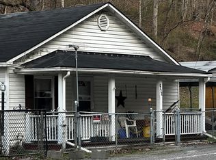 1943 Jewell Ridge Rd, Richlands, VA 24641