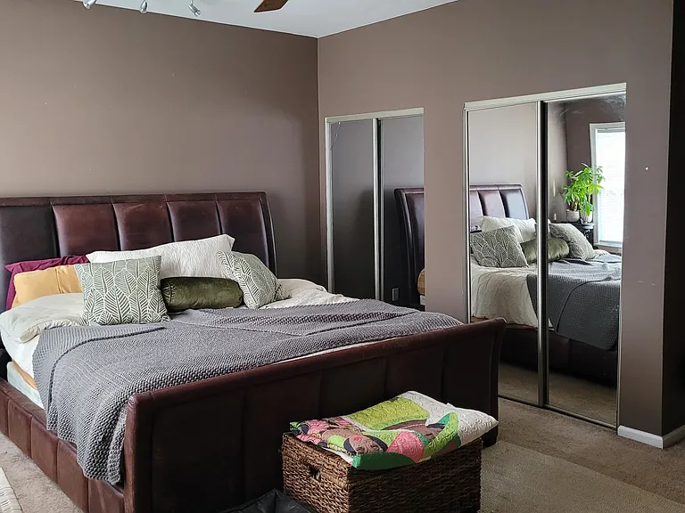 303 Amersham Dr #G — Photo 10