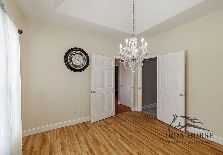 411 Timber Creek Dr — Photo 15