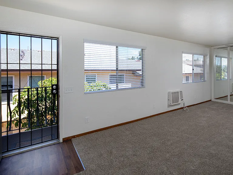 3639 South Bonita Street — Photo 17