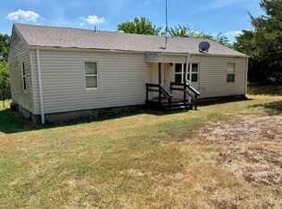 703 N Vassar Rd, Orlando, OK 73073