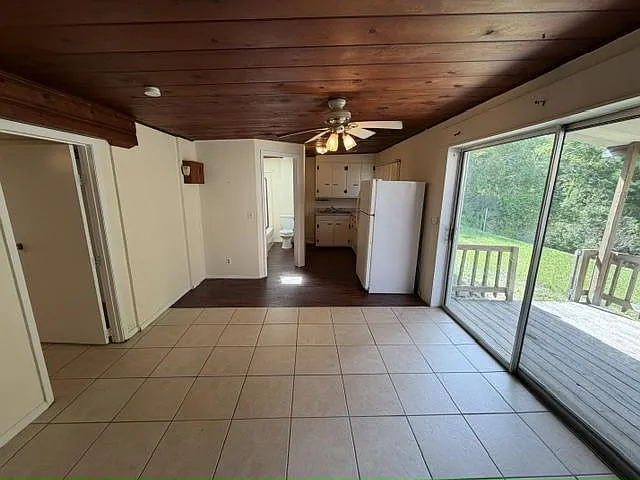 2133 E Camp N Comfort Ln #2133 — Photo 14