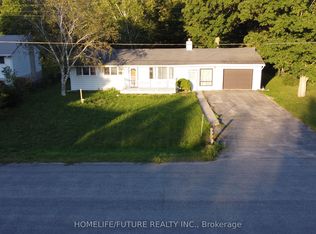 85 Peterson St, Quinte West, ON K8V 5P8