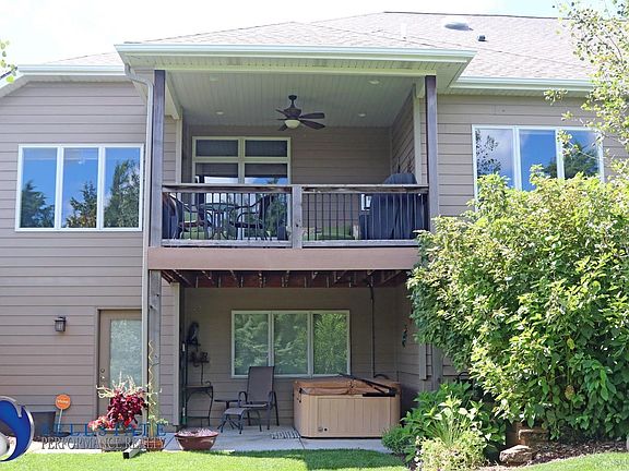 4th image of 7688 Phares Dr