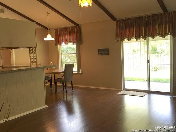 5th image of 4419 Eagle Nest Dr