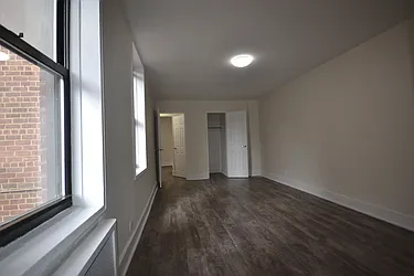 Rented by Silverstein Collection LLC 