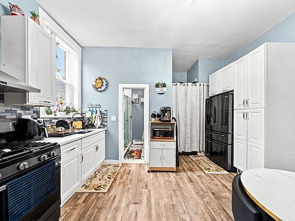5th image of 1425 48th St
