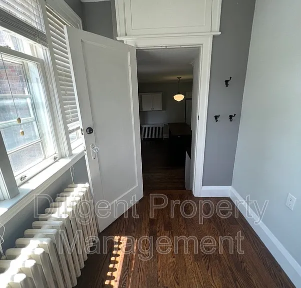642 Bolivar St #MAIN FLOOR — Photo 28