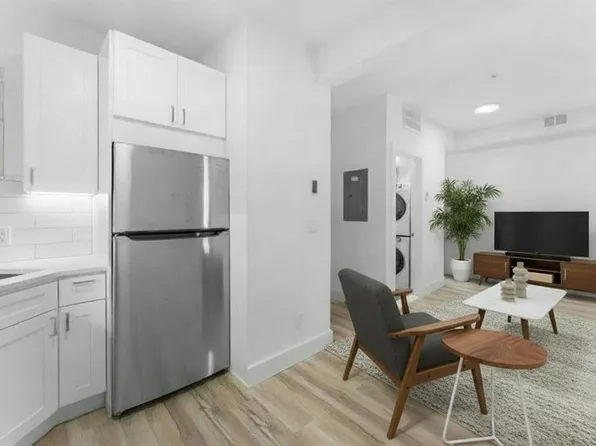 2505 Central Avenue image 3 of 11