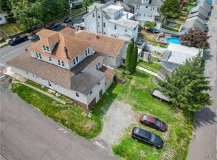 755 E Broad St, Tamaqua, PA 18252