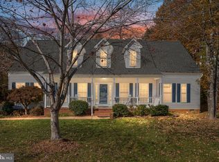 1476 Morris Pond Dr, Locust Grove, VA 22508