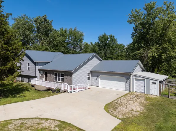 449 Blue Star Hwy, South Haven, MI 49090
