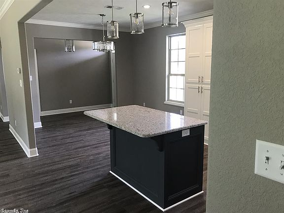 5th image of 6608 Palisades Dr