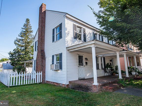 2nd image of 501 Goldsborough St