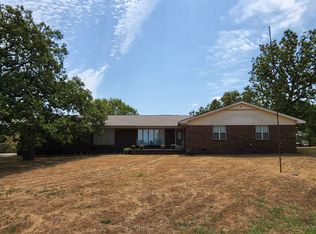 608 E Avenue I, Heavener, OK 74937