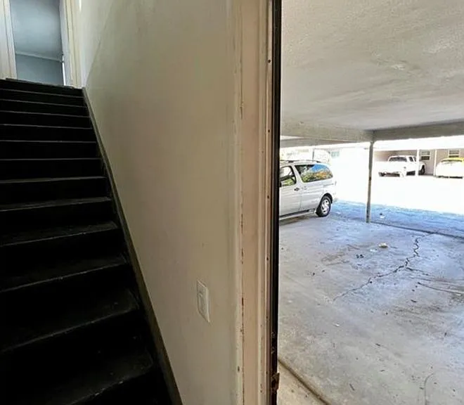 14 Tennessee St #C — Photo 12