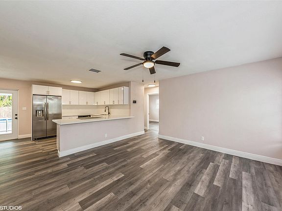 5th image of 2313 Bermuda Drive