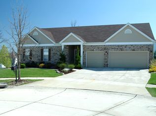 13201 Wheaton Way Ct, Saint Louis, MO 63141