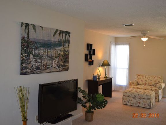 5th image of 18 Hembury Ln