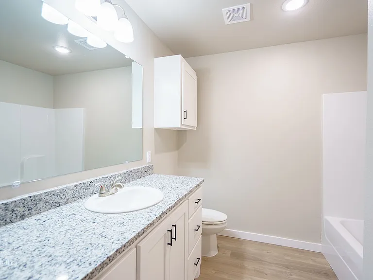 6120 Princess Ln — Photo 12