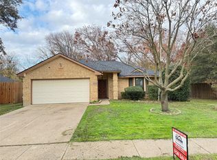 7705 Bob White Dr, Rowlett, TX 75088