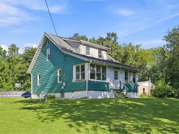 1415 Fowler Ln, New Castle, PA 16101