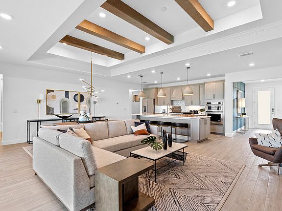 Connected gathering room, perfect for entertaining