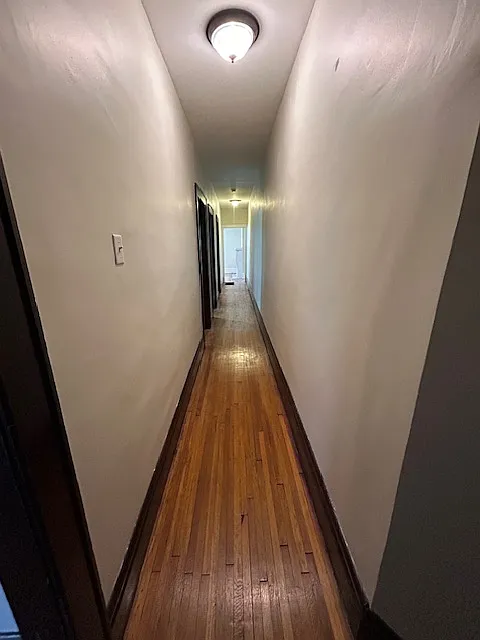 2 bed, 1000 sqft, $1,700 — Photo 3