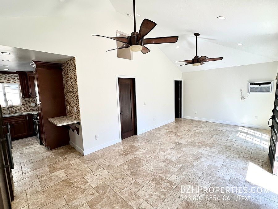 1st image of 1241 Havenhurst Dr #1/4A